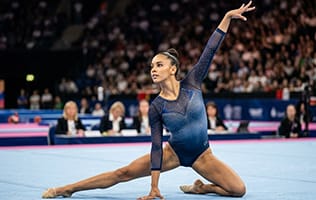 Хезлі Рівера вдруге поспіль виграла чемпіонат США у багатоборстві